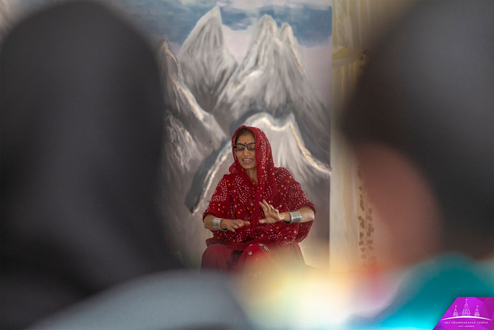 ©1987-2017 SKS Swaminarayan Temple East London